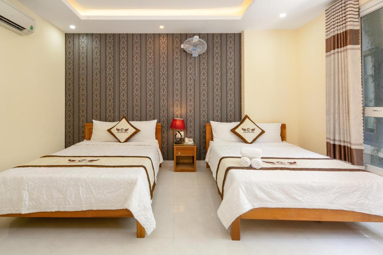 Khach San Dam Phuc Da Nang Hotell Exteriör bild